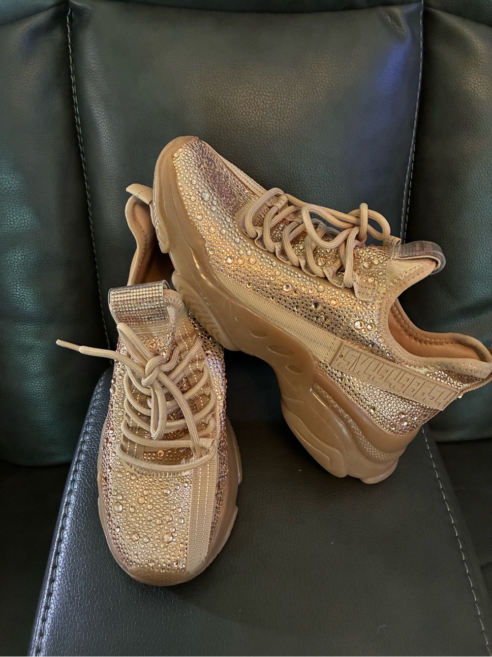Steve Madden Maxima Rise-Gold Rhinestone Sneakers Women’s Size 9M